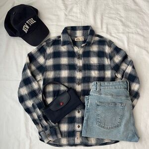 Hollister Blue and‎ white plaid button-up shirt